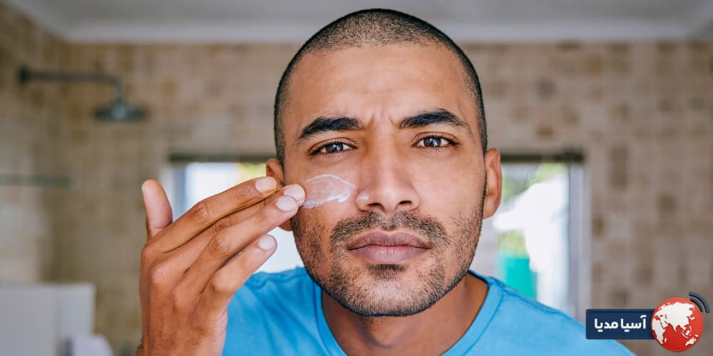 آیا استفاده از کرم آبرسان باعث تیرگی می‌شود یا خیر؟